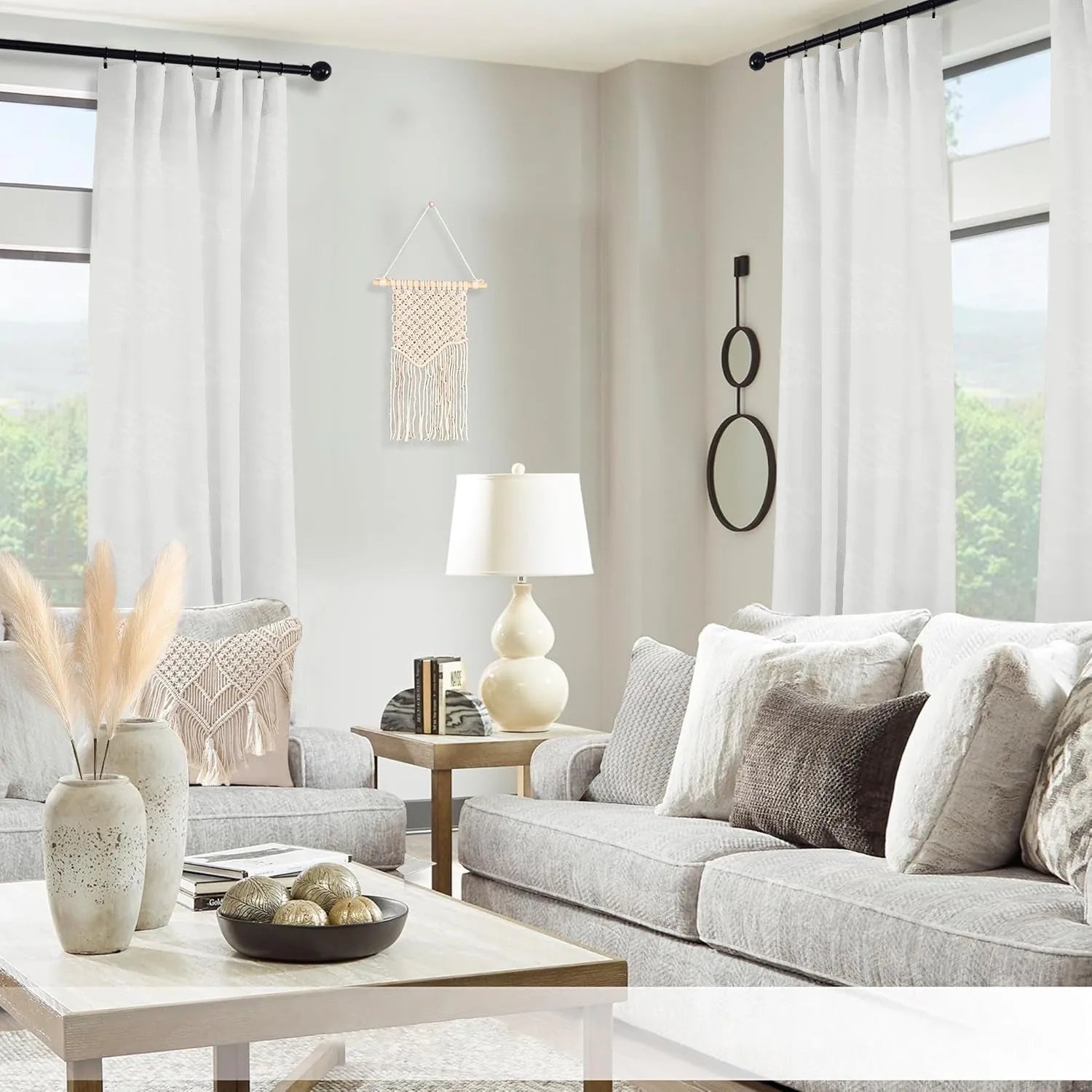 White Lakeside View Pattern