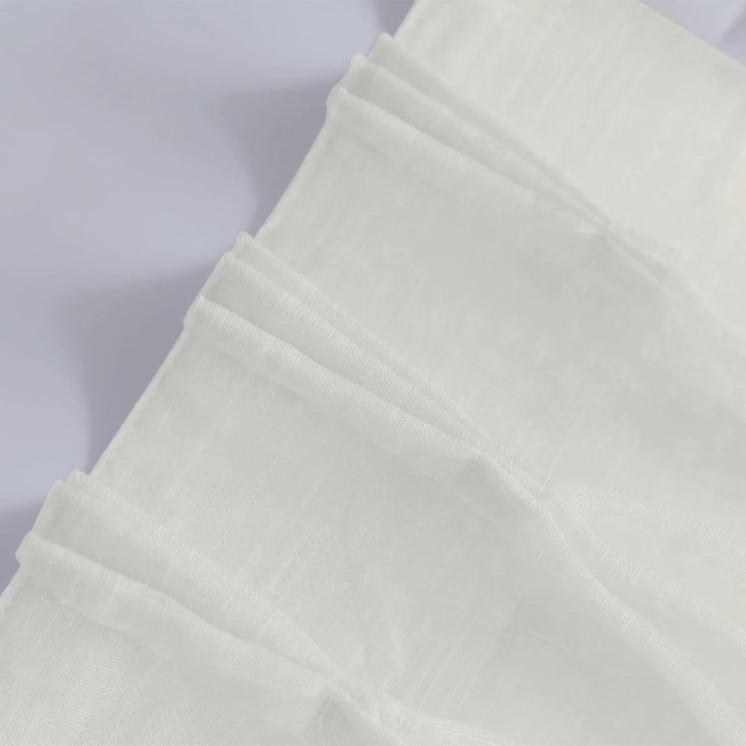White Ginkgo Leaf Pattern