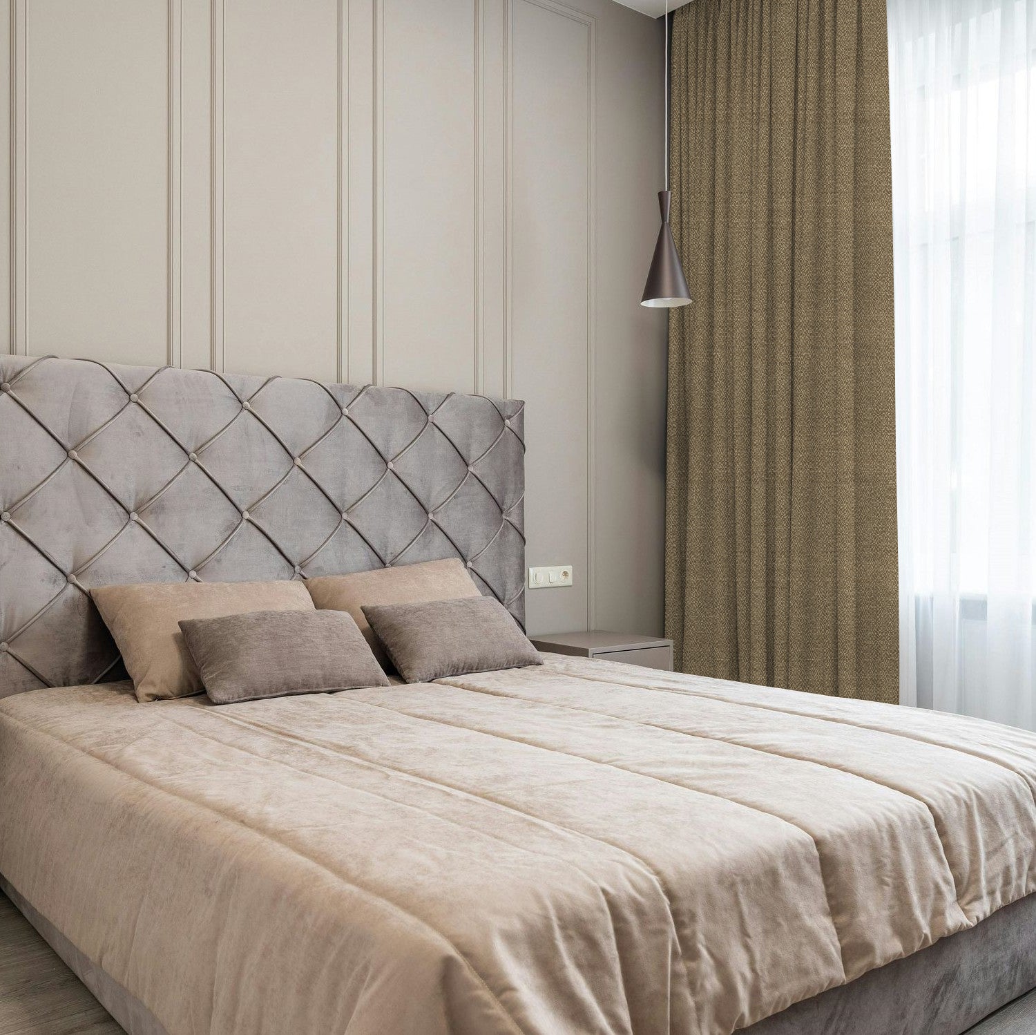 Taupe